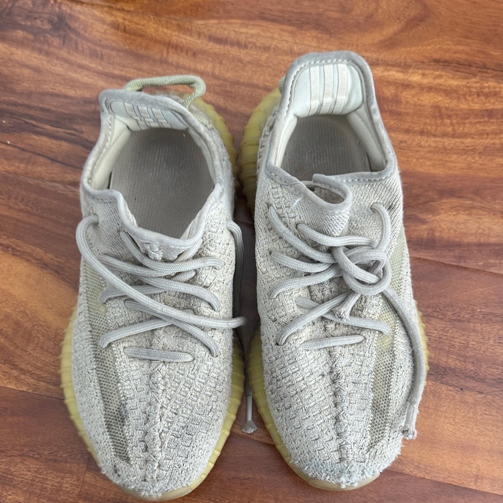 Yeezy Sneakers in Light Gray and Cream